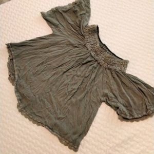 Hayden off the shoulder top